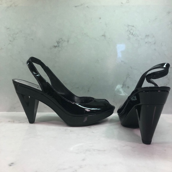 Vince Camuto Black Patent Leather Heels - Picture 3 of 7